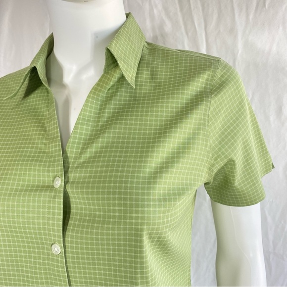 Eddie Bauer Wrinkle-Resistant Y2K Sage Grid Plaid Fitted Button Down - Picture 2 of 7